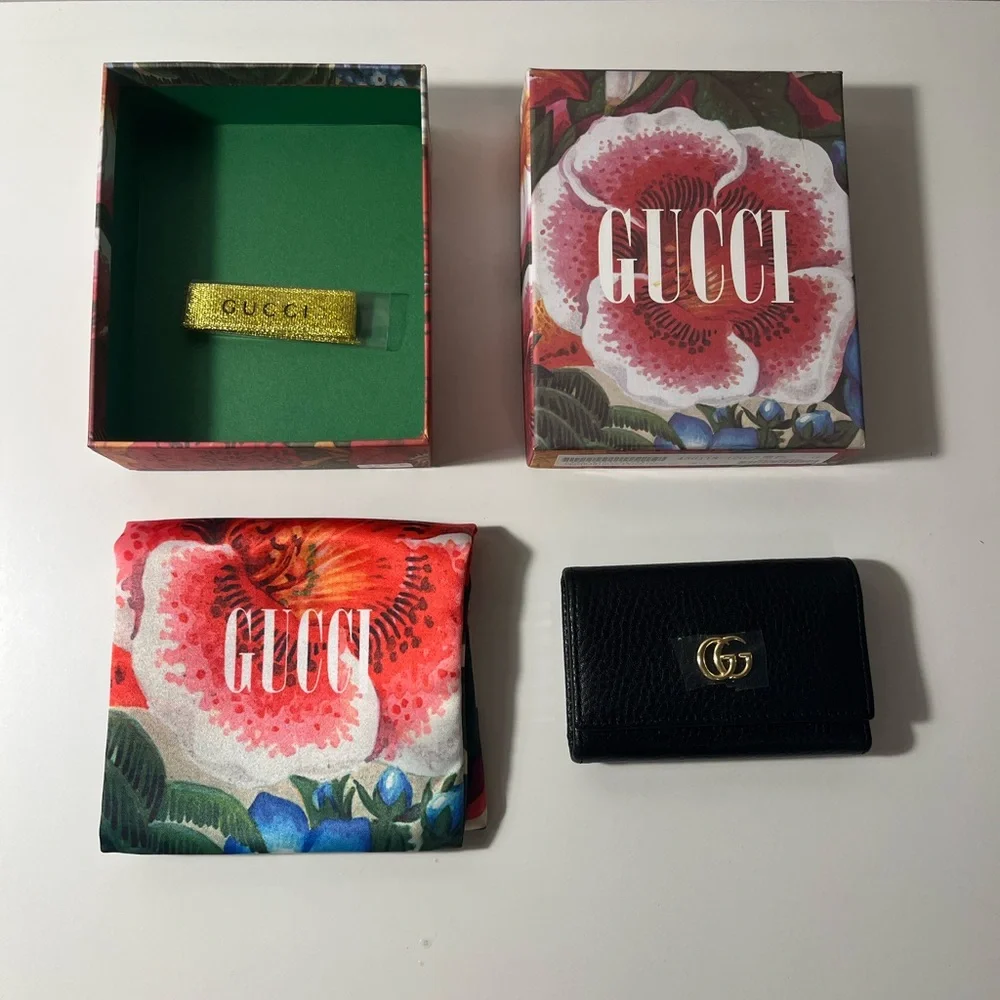 Gucci GG Logo Marmont Leather Key Case Holder Wallet